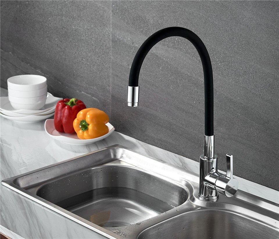 картинка Смеситель Ledeme L4898-2 черный 