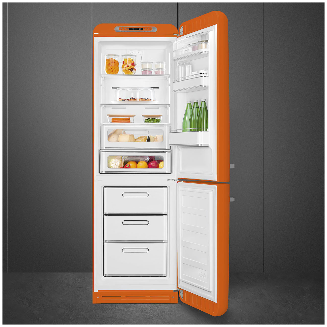 картинка Отдельностоящий холодильник Smeg FAB32ROR5  картинка Отдельностоящий холодильник Smeg FAB32ROR5