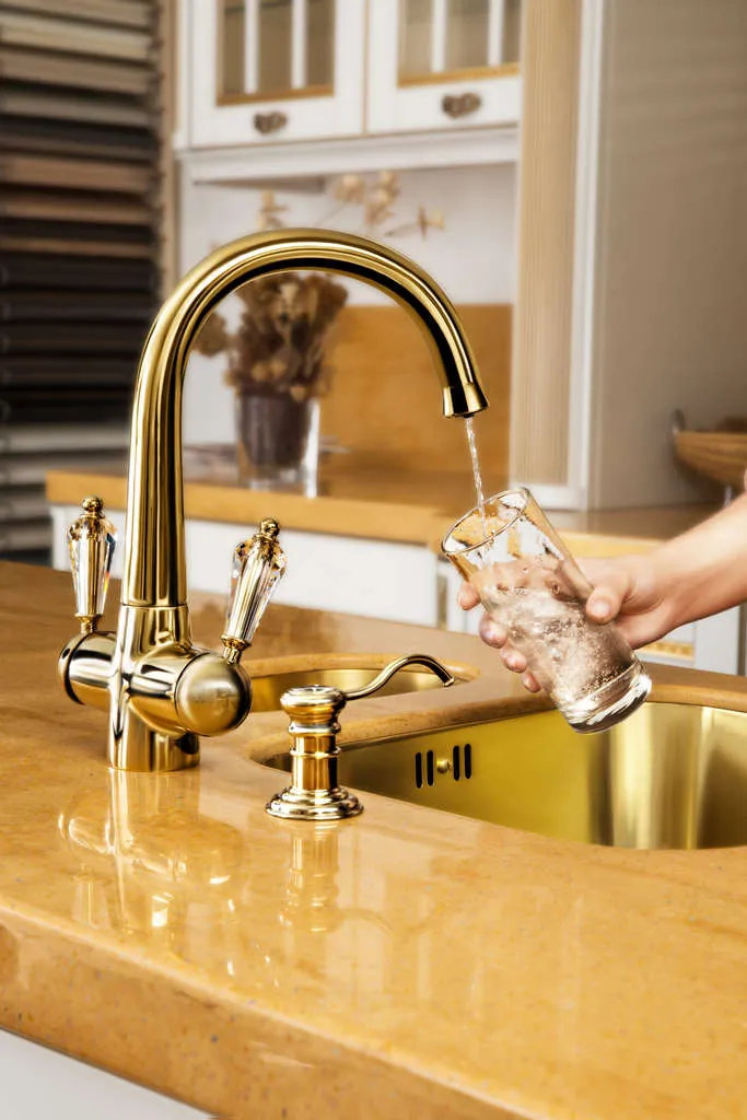 картинка Дозатор для мыла Omoikiri ОМ-01-H 