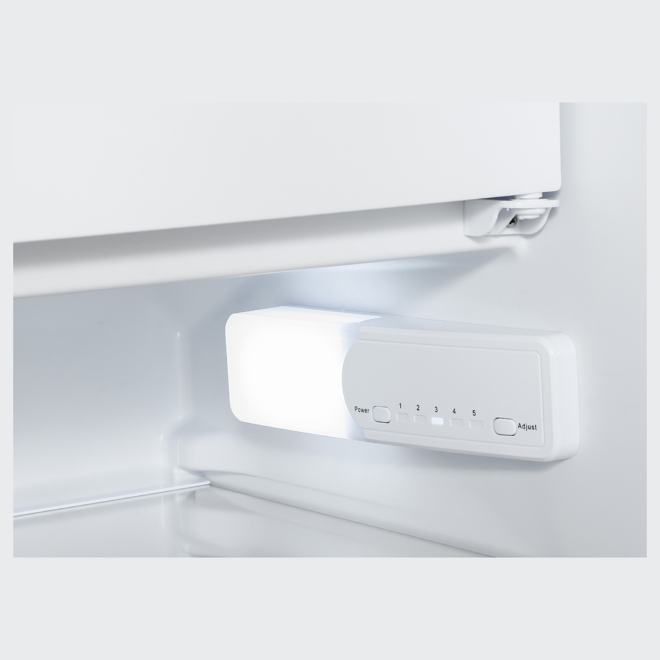 картинка Встраиваемый холодильник Korting KSI 8186 