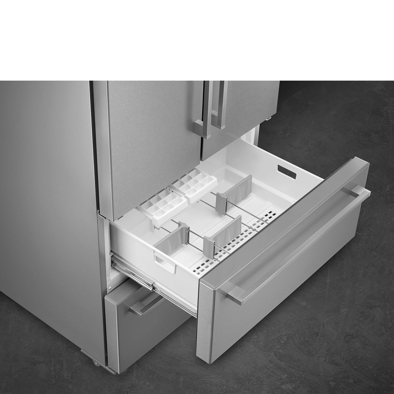 картинка Отдельностоящий холодильник Smeg FQ55FXDE 