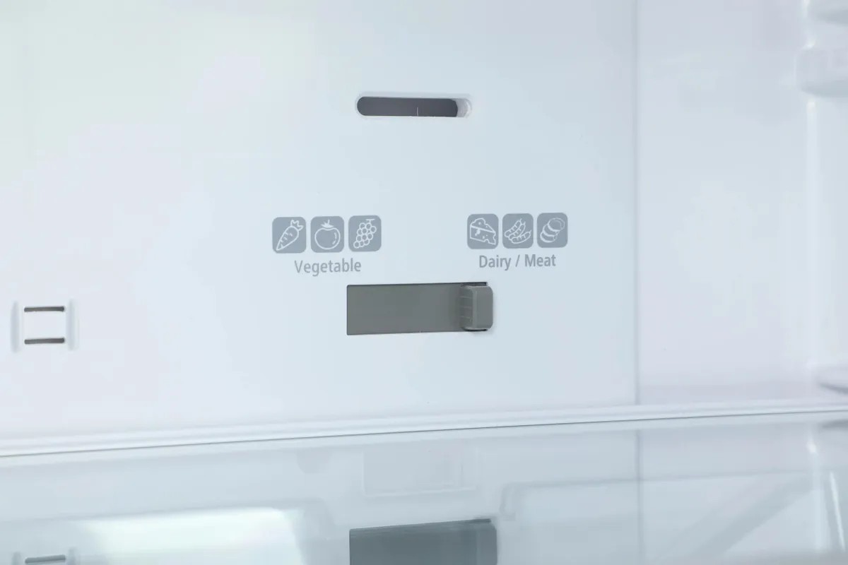 картинка Отдельностоящий холодильник Hitachi R-W660PUC7X GBW коричневый 