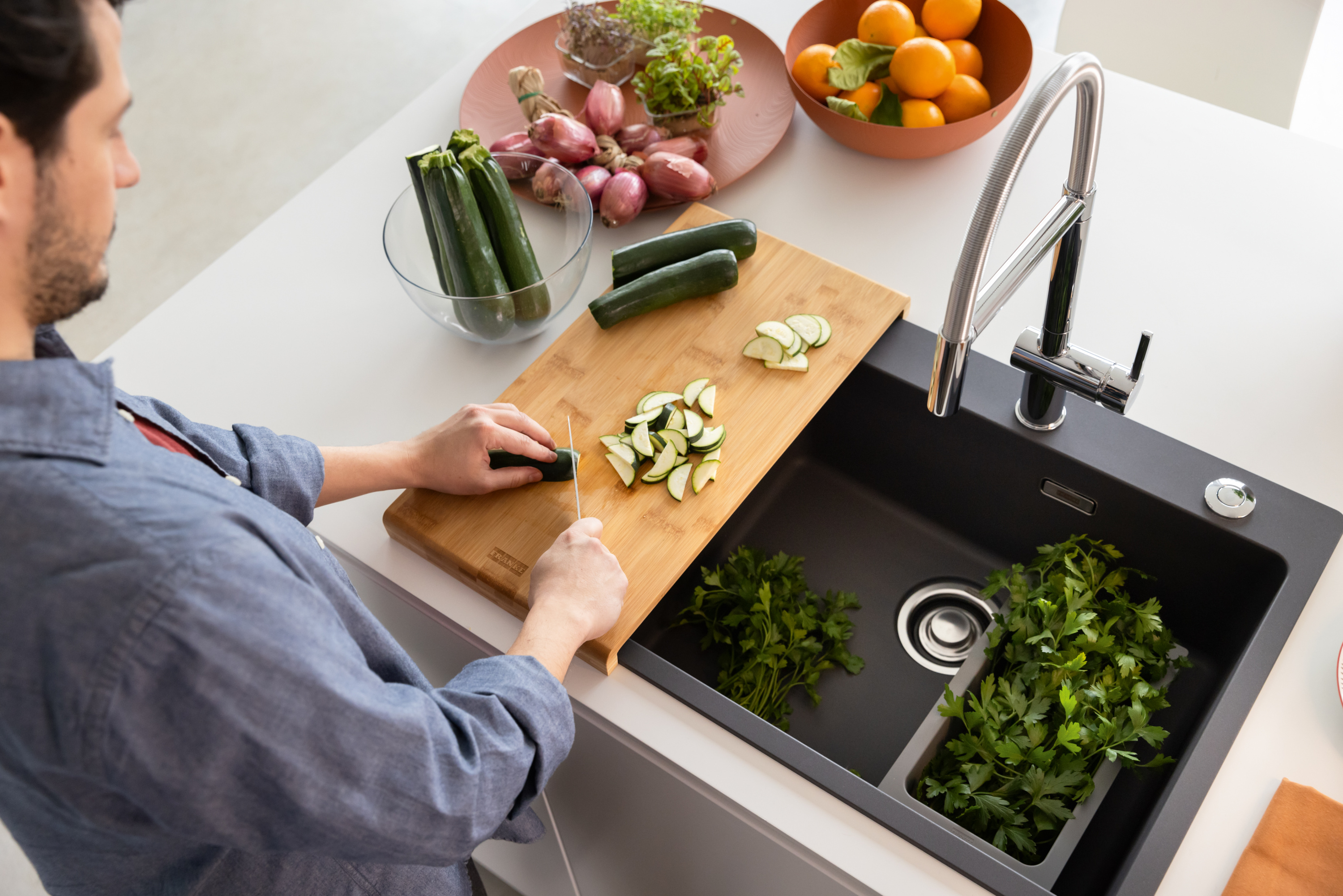 картинка Измельчитель пищевых отходов Franke SLIM 50 