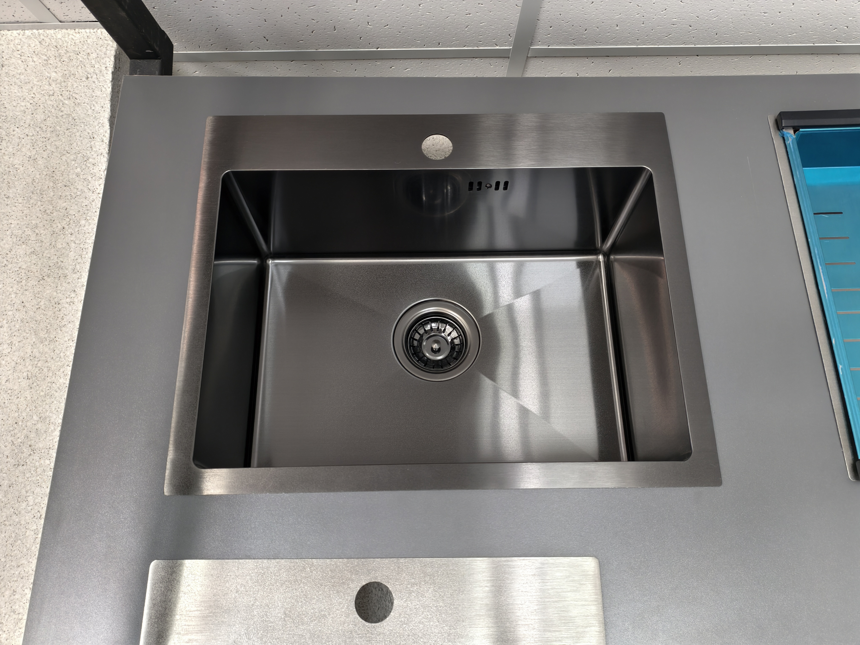 картинка |Discount| Кухонная мойка Emar EMB-115 PVD Nano Dark 