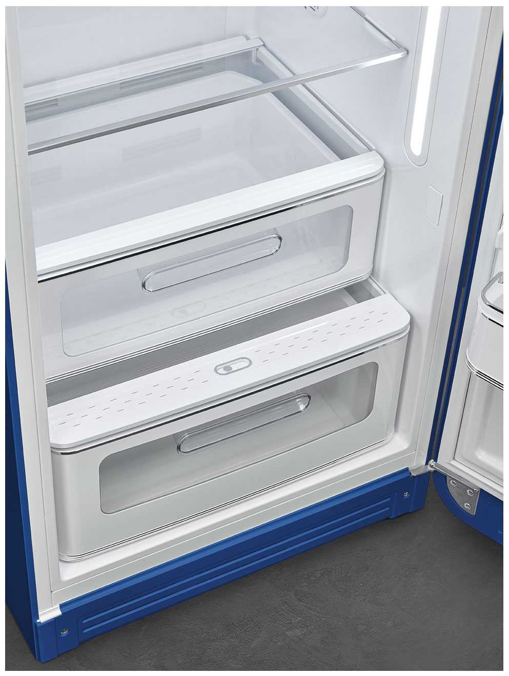 картинка Отдельностоящий холодильник Smeg FAB28RBE5 