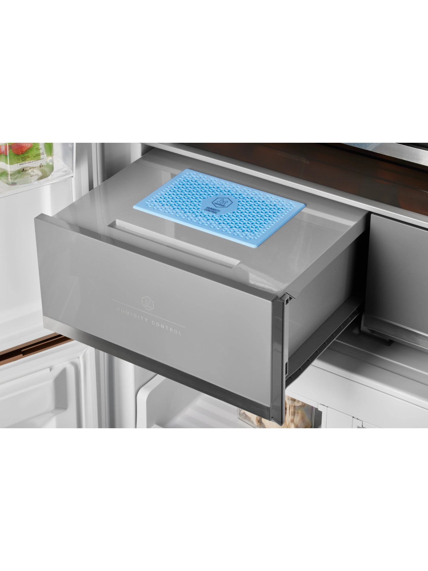 картинка Полувстраиваемый холодильник Hiberg  i-RFQ 630G WS 