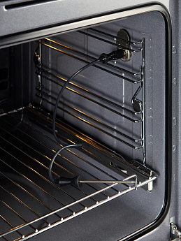 картинка Электрический духовой шкаф Vard VOP682B 