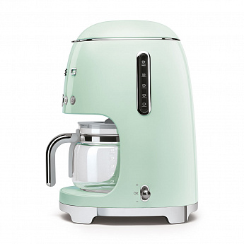 картинка Кофеварка Smeg DCF02PGEU  картинка Кофеварка Smeg DCF02PGEU