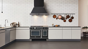 картинка Комбинированная кухонная плита Bertazzoni HER96L2ENET чёрный 
