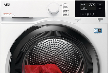 картинка Сушильная машина Aeg TR819P4E 