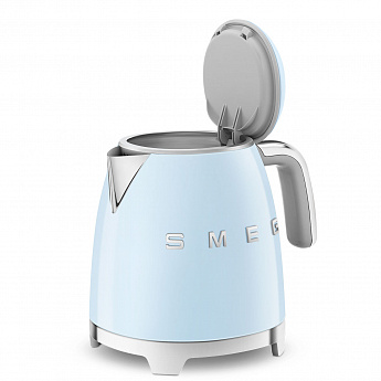 картинка Чайник Smeg KLF05PBEU 
