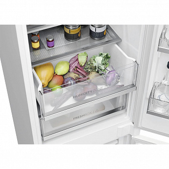 картинка Встраиваемый холодильник Haier HBCN5190 