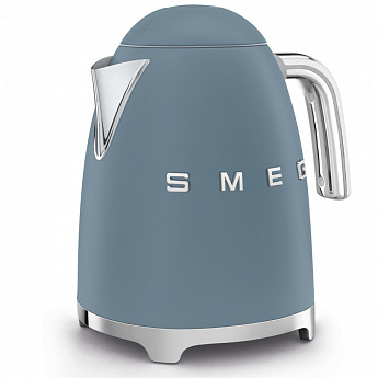 картинка Чайник Smeg KLF03SBMEU синий шторм матовый 