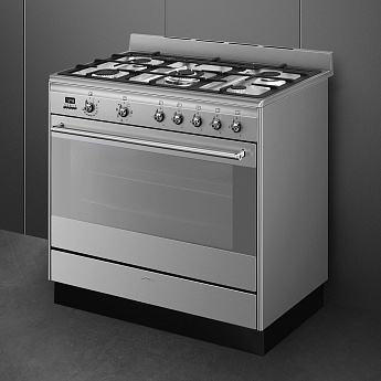 картинка Комбинированная кухонная плита Smeg SUK91MFX9  картинка Комбинированная кухонная плита Smeg SUK91MFX9